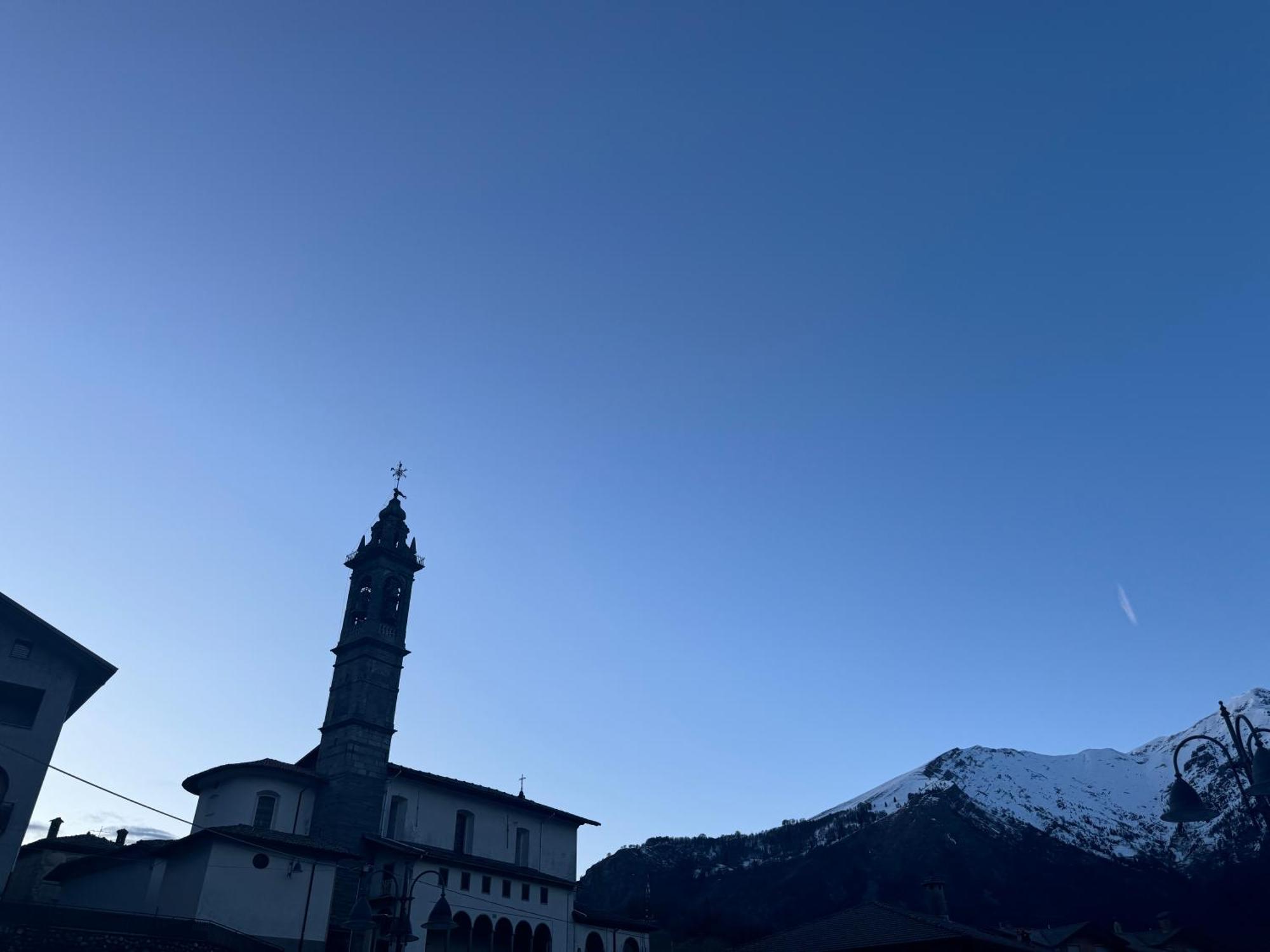 Suite Panoramica Casa Vacanza Di Alex G Oltre il Colle Dış mekan fotoğraf